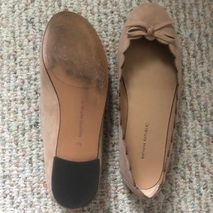 Banana Republic Ballet Flats